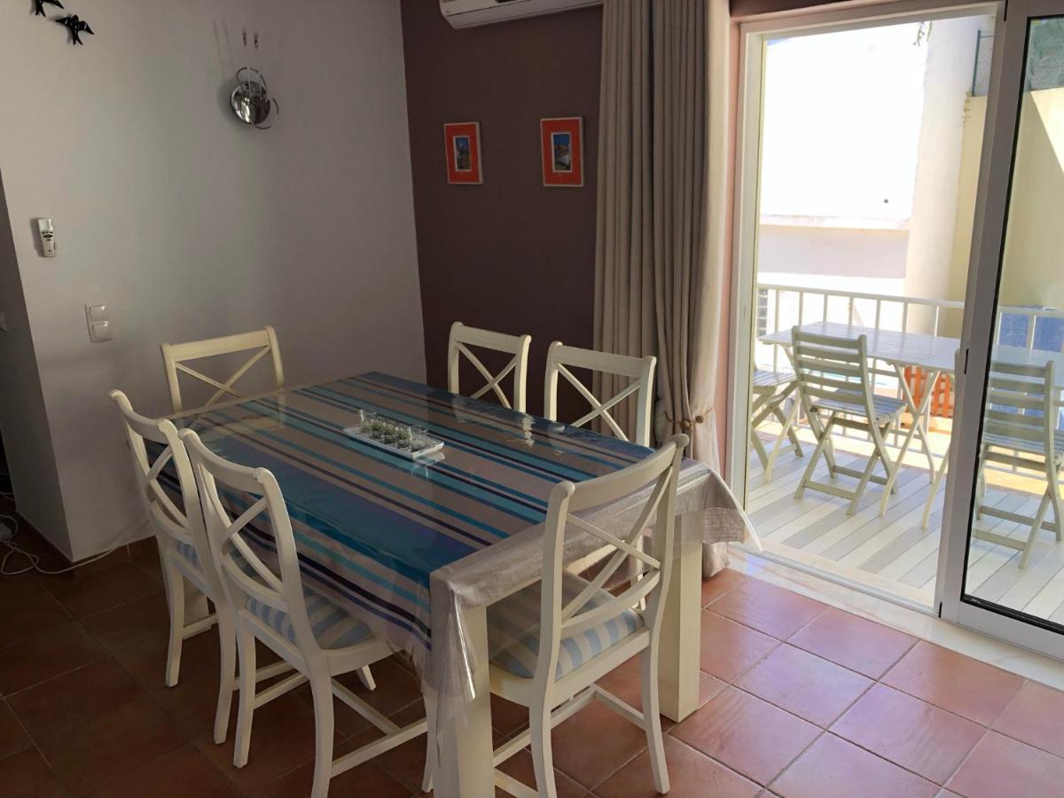 Algarve, Carvoeiro centre-ville, Récent appartement en duplex pour 5 personnes Extérieur photo