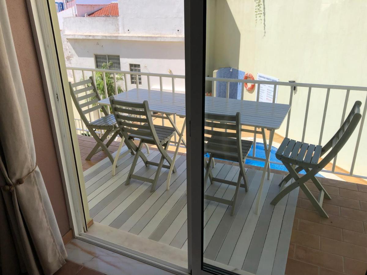 Algarve, Carvoeiro centre-ville, Récent appartement en duplex pour 5 personnes Extérieur photo